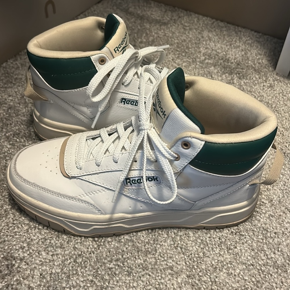 Reebok Tech Geo Classic Hi High-Top Sneakers- 8 Green/White/Beige